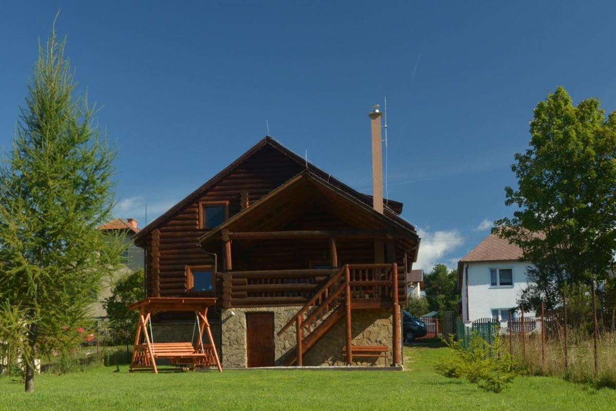 Trinity Log Cabin Wellness Resort Štrba Exterior foto